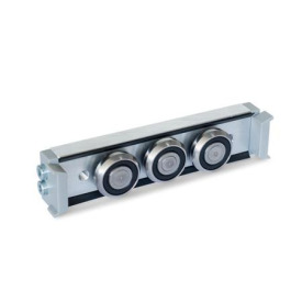 GN 2424 Rollenläufer Form: N - Normal-Rollenläufer, mittige Anordnung<br />Ausführung: U - mit Abstreifer für Loslager-Laufschiene (U-Schiene)