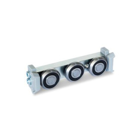 GN 2424 Rollenläufer Form: S - Schmal-Rollenläufer, mittige Anordnung<br />Ausführung: X - mit Abstreifer für Festlager-Laufschiene (X-Schiene)